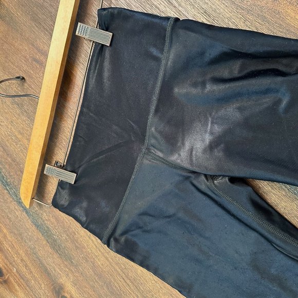 Black Shiny Leggings, Noli Leggings - Picture 7 of 8